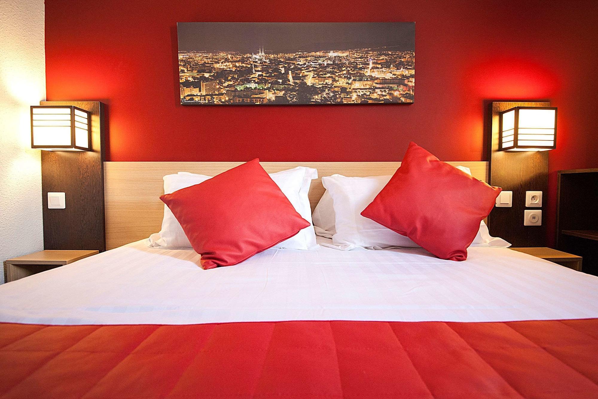 Comfort Hotel Clermont Saint Jacques Clermont-Ferrand Exterior foto