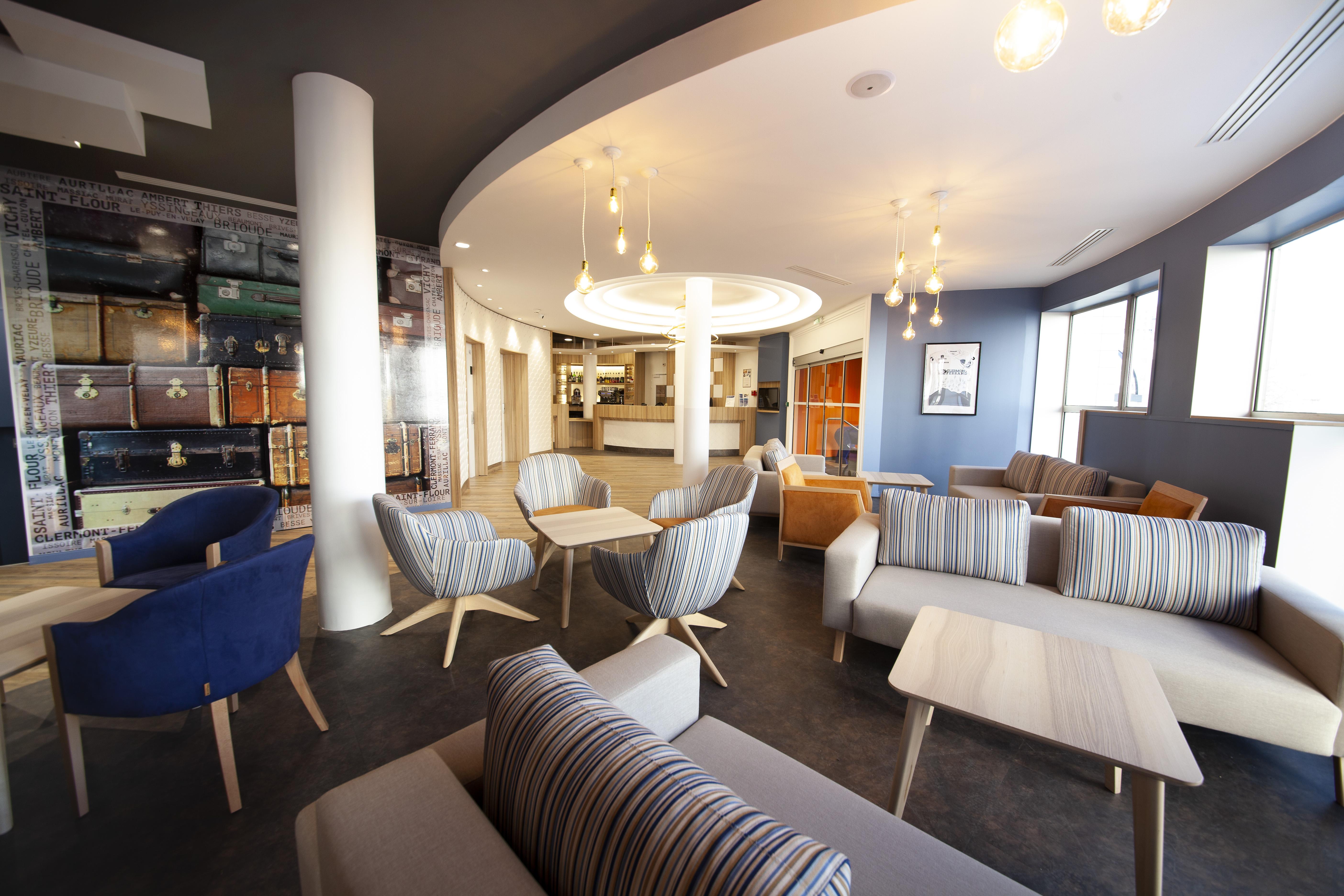 Comfort Hotel Clermont Saint Jacques Clermont-Ferrand Exterior foto